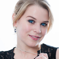 Lily Big Eyes NPW-A4X