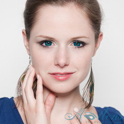 Ribbon Big Eyes NPW-A9X